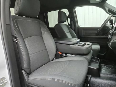 New 2026 RAM 3500 Tradesman w/ Chrome Appearance Group A AWD/4WD image 36