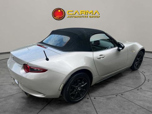 Used 2022 MAZDA MX-5 Miata Sport image 5
