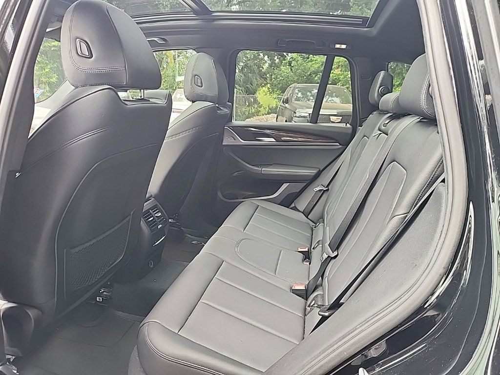 Used 2019 BMW X3 xDrive30i w/ Driving Assistance Package AWD/4WD image 3