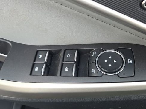 Used 2023 Ford Explorer XLT w/ Equipment Group 202A image 24