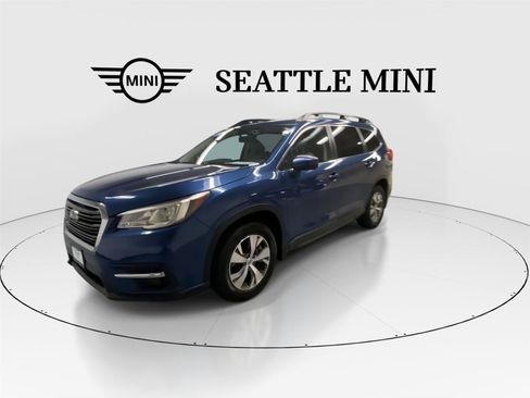 Used 2019 Subaru Ascent Premium AWD/4WD image 5