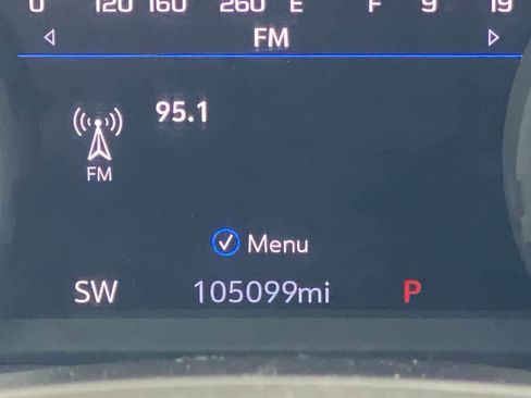 Used 2019 Chevrolet Silverado 1500 High Country image 18