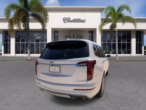 Certified 2023 Cadillac XT6 Luxury FWD image 13