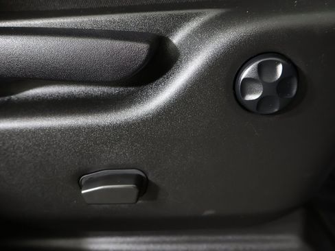 Used 2022 Dodge Durango GT image 33