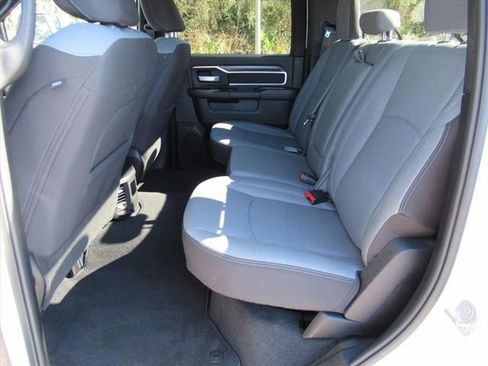 Used 2024 RAM 2500 Big Horn w/ Bed Utility Group image 30