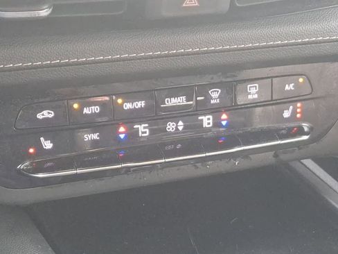 Used 2023 Buick Envision Preferred image 25