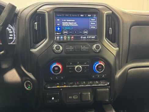 Used 2020 GMC Sierra 1500 AT4 w/ AT4 Premium Package image 18