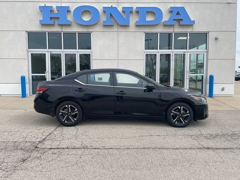 Used 2024 Nissan Sentra SV w/ All-Weather Package FWD image 4