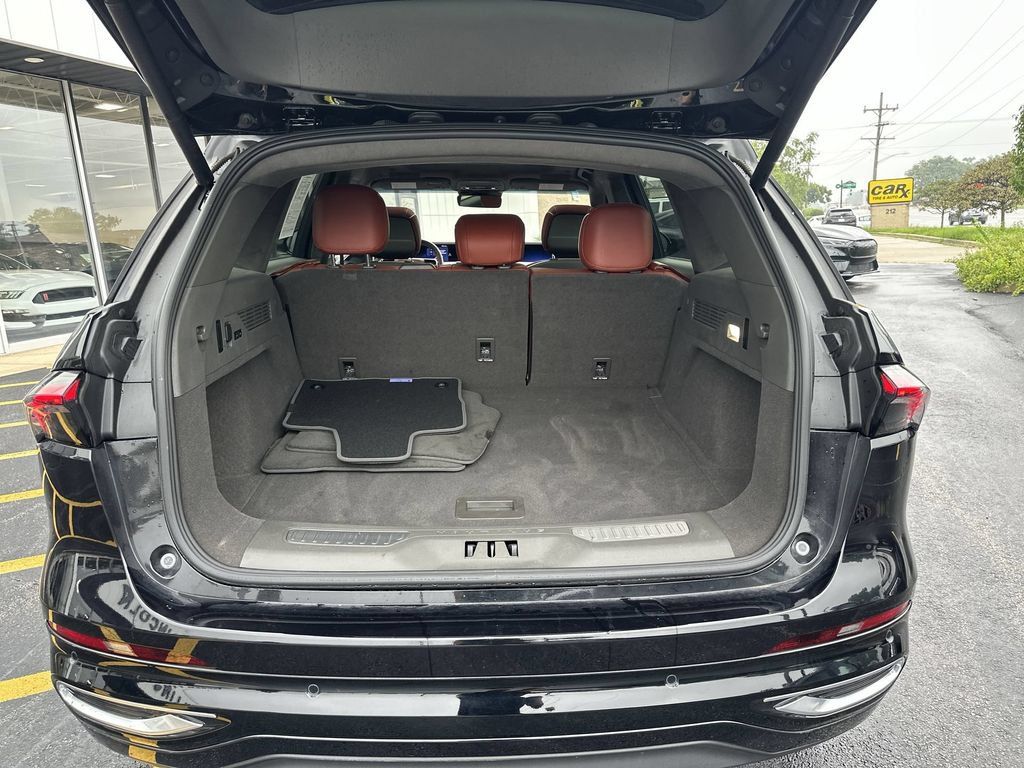 Certified 2024 Lincoln Nautilus Black Label AWD/4WD image 21