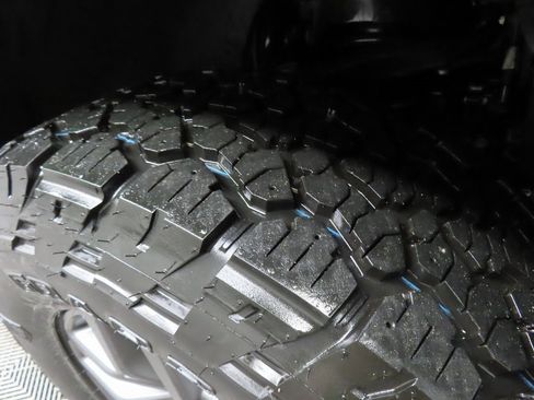 Used 2024 Ford F150 Tremor w/ Tow/Haul Package image 7