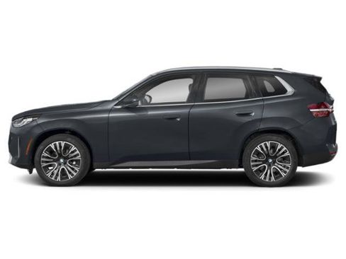 Used 2025 BMW X3 xDrive30i w/ Premium Package image 3