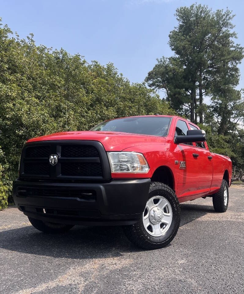Used 2016 RAM 3500 Tradesman w/ Protection Group AWD/4WD image 2