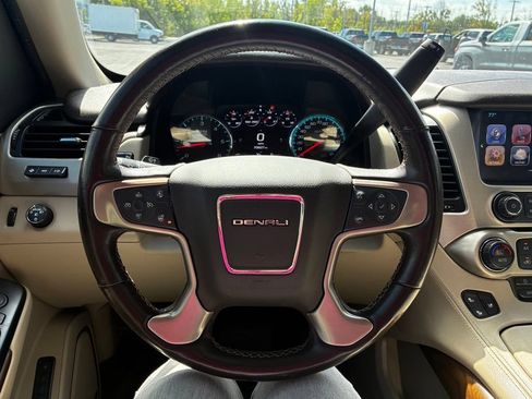 Used 2019 GMC Yukon Denali w/ Open Road Package RWD image 14