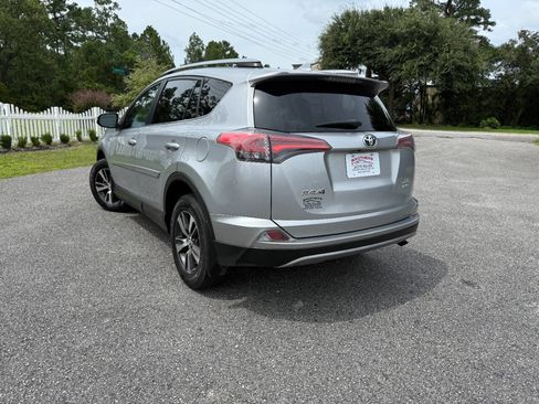 Used 2017 Toyota RAV4 XLE image 29