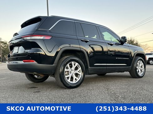 Used 2022 Jeep Grand Cherokee Limited image 5