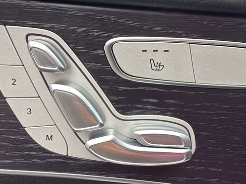 Used 2021 Mercedes-Benz GLC 300 4MATIC Coupe image 25