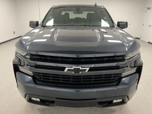 Used 2021 Chevrolet Silverado 1500 RST w/ Z71 Off-Road Package image 3