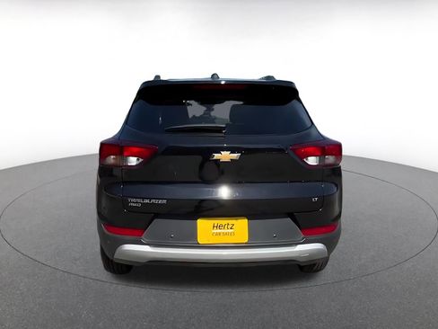 Used 2025 Chevrolet TrailBlazer LT w/ Driver Confidence Package AWD/4WD image 12