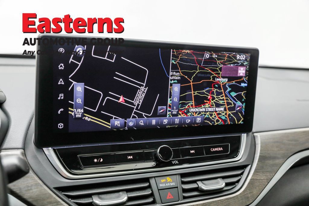 Used 2024 Nissan Altima 2.5 SV w/ SV Premium Package AWD/4WD image 21