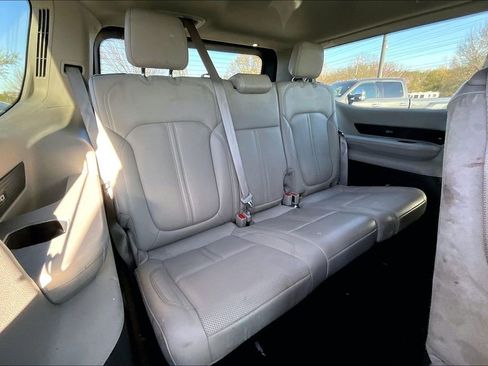 Used 2023 Jeep Wagoneer 4WD w/ HD Trailer Tow Package image 25