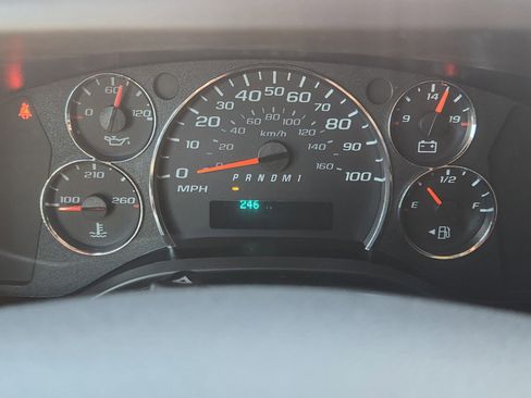 New 2025 Chevrolet Express 2500 w/ Driver Convenience Package image 7