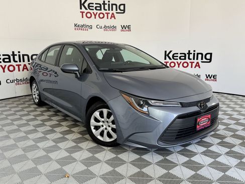 Certified 2024 Toyota Corolla LE FWD image 3
