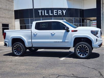 New 2024 GMC Sierra 1500 AT4 w/ Technology Package