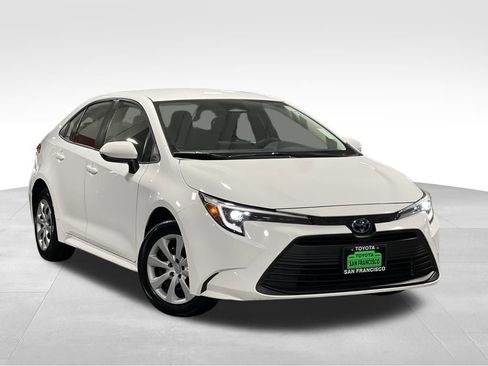 Certified 2023 Toyota Corolla LE image 7