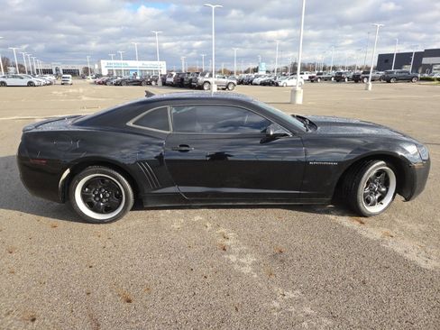 Used 2013 Chevrolet Camaro LS image 15