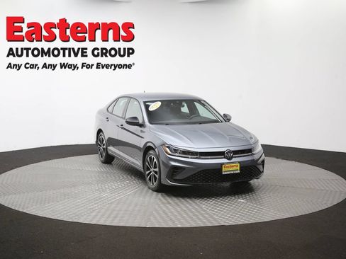 Used 2025 Volkswagen Jetta Sport FWD image 50
