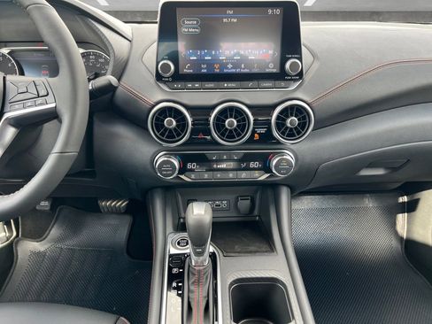 New 2025 Nissan Sentra SR w/ SR Premium Package image 20