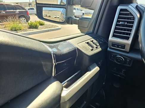 Used 2020 Ford F350 Platinum w/ FX4 Off-Road Package image 9