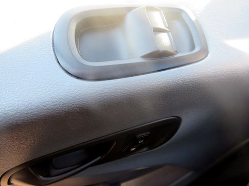 Used 2015 Ford Transit 250 130 Low Roof w/ Exterior Upgrade Package image 11