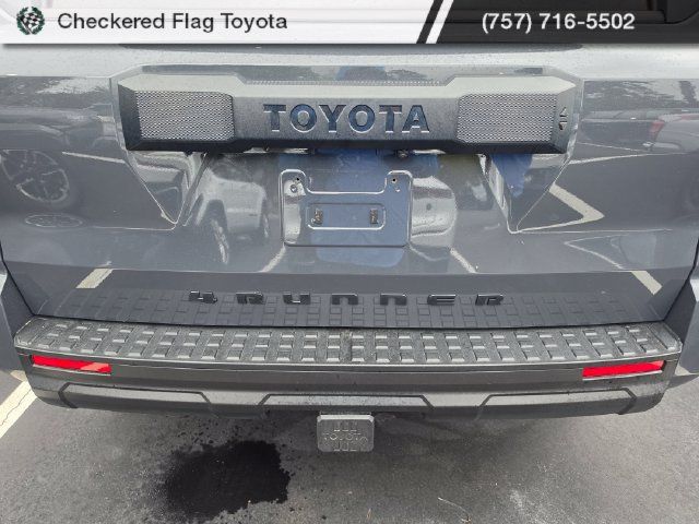 Used 2025 Toyota 4Runner SR5 RWD image 7