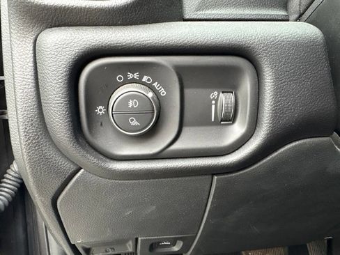 Used 2021 RAM 3500 Big Horn w/ Level 2 Equipment Group AWD/4WD image 16