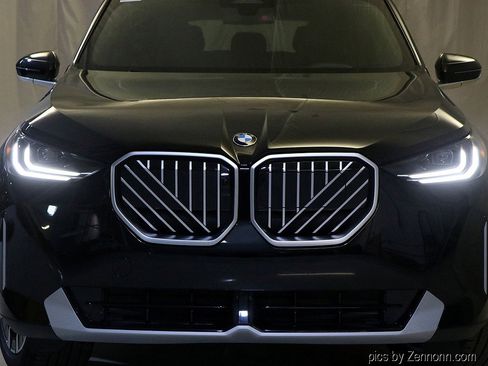 Used 2025 BMW X3 xDrive30i image 6