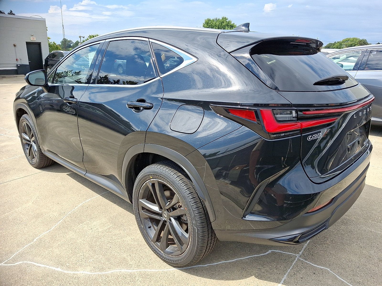 Certified 2024 Lexus NX 450h+ AWD w/ Vision Package image 4