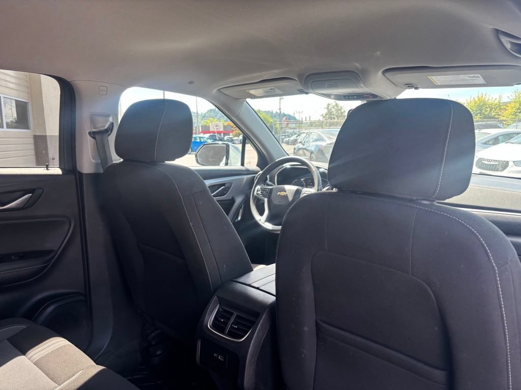 Used 2024 Chevrolet Blazer LT w/ Convenience Package FWD image 17