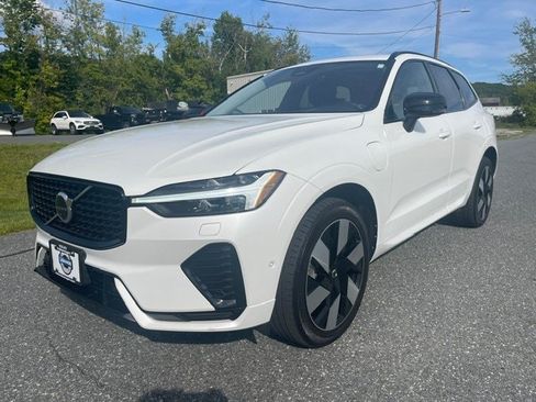 Used 2024 Volvo XC60 T8 Plus w/ Protection Package Premier AWD/4WD image 1