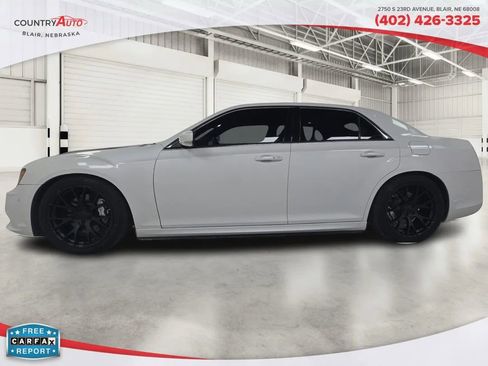 Used 2012 Chrysler 300 SRT8 w/ Leather Interior Group image 2