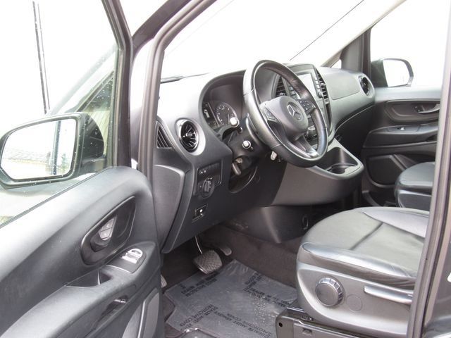 Used 2023 Mercedes-Benz Metris Passenger image 8