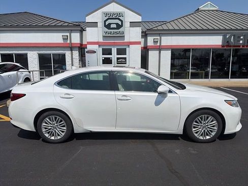 Used 2014 Lexus ES 350 w/ Luxury Package image 13