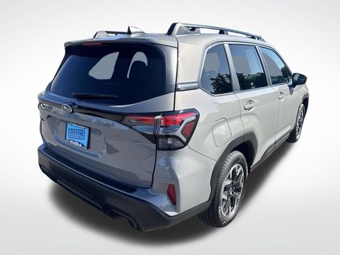 Used 2026 Subaru Forester Premium AWD/4WD image 7