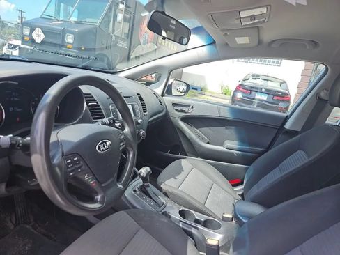Used 2015 Kia Forte LX w/ Popular Package FWD image 16