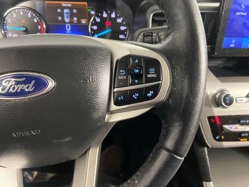 Used 2022 Ford Explorer XLT w/ Equipment Group 202A image 23