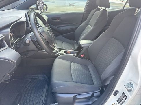 Used 2022 Toyota Corolla SE image 8