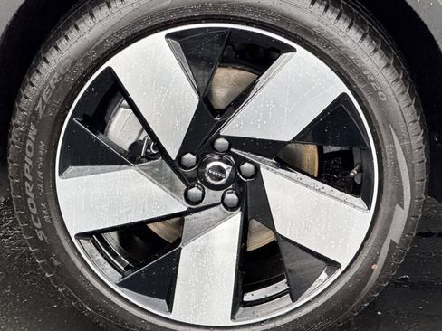 New 2026 Volvo EX40 Plus w/ Climate Package image 11