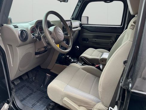 Used 2007 Jeep Wrangler Sahara AWD/4WD image 22