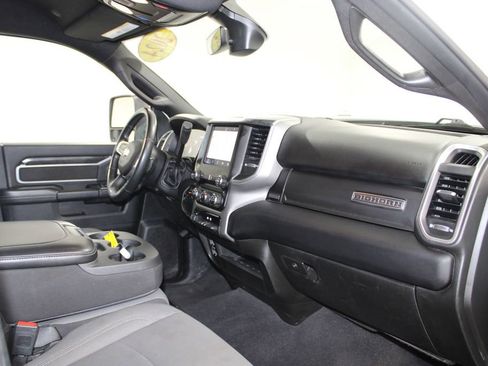 Used 2024 RAM 2500 Big Horn image 30