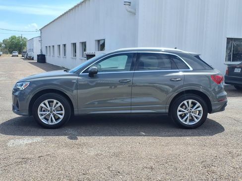 Used 2025 Audi Q3 2.0T Premium AWD/4WD image 2
